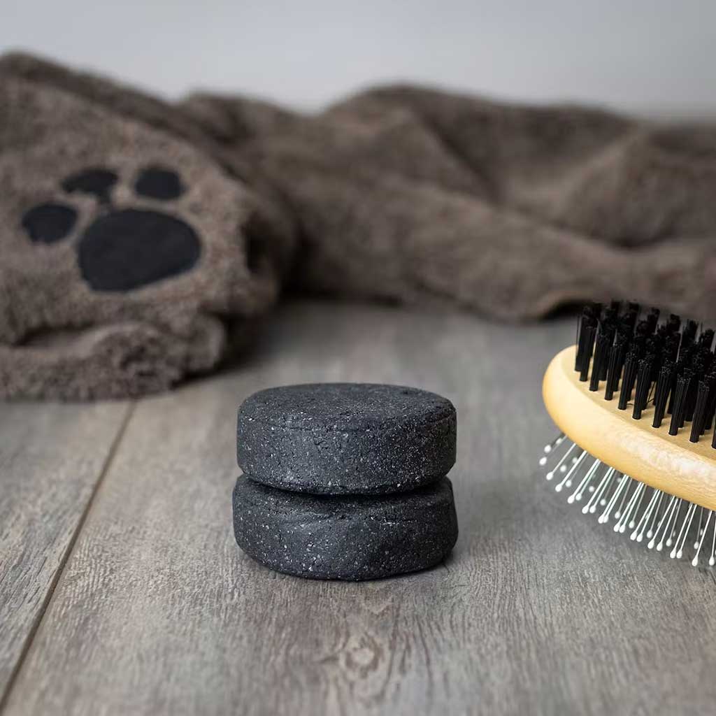 Vegan dog shampoo bar